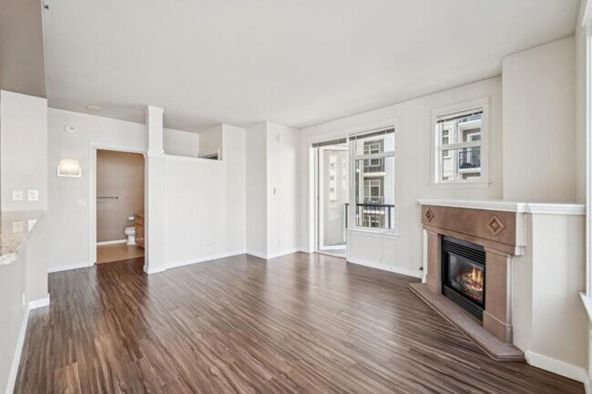 Building Photo - 1 bedroom in Seattle WA 98121