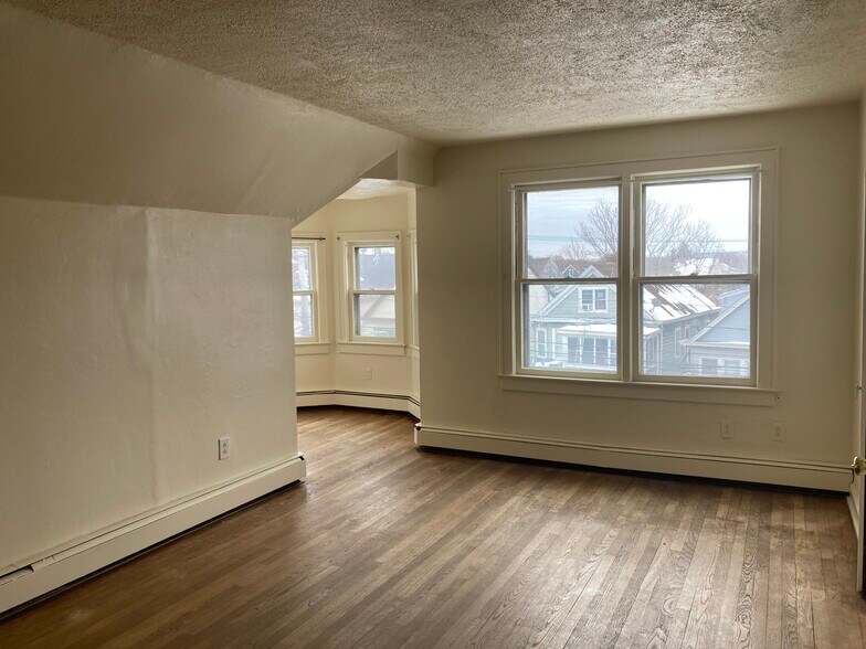 Building Photo - 232 Haledon Ave