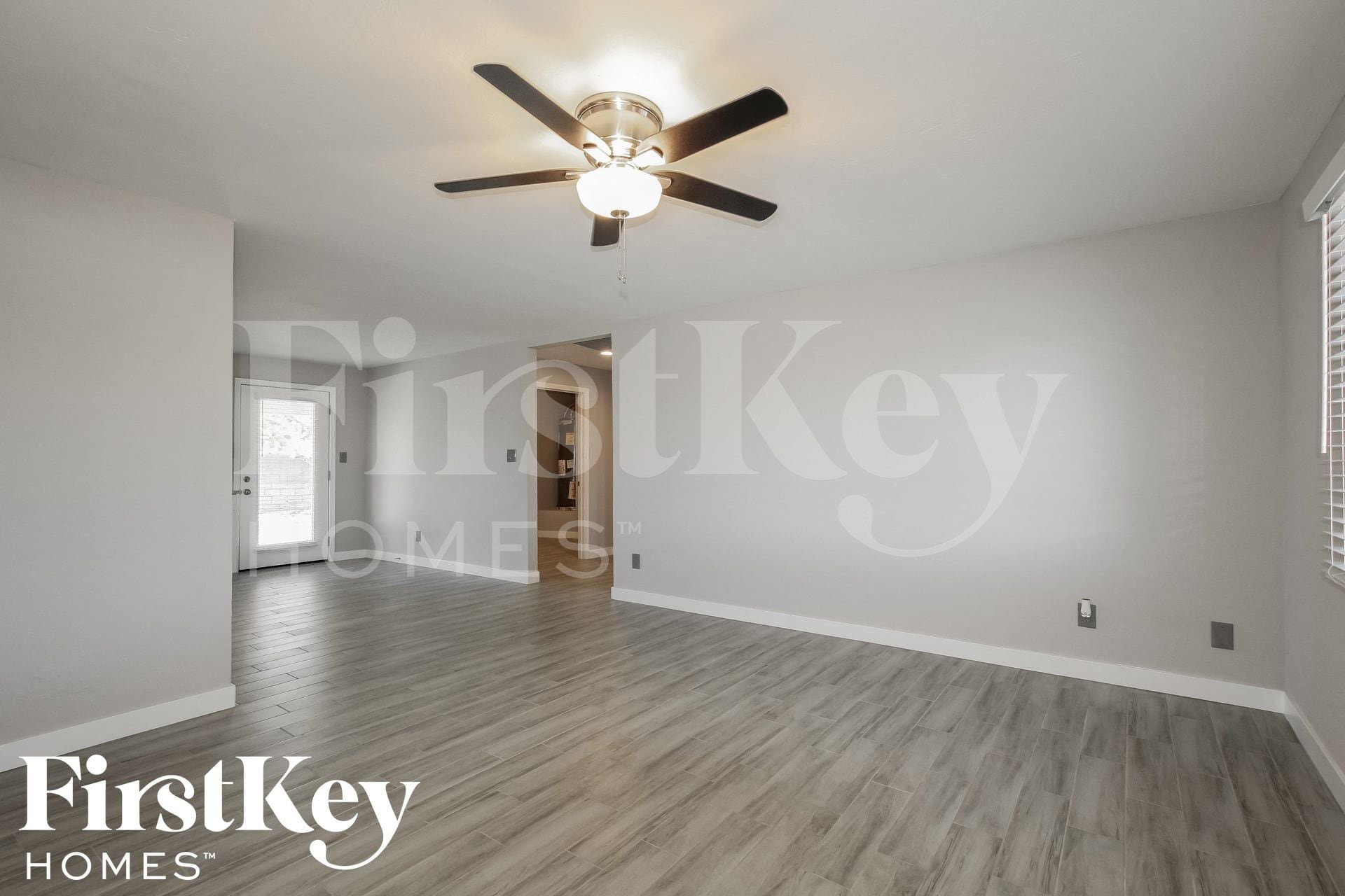 Building Photo - 15034 N 38th St