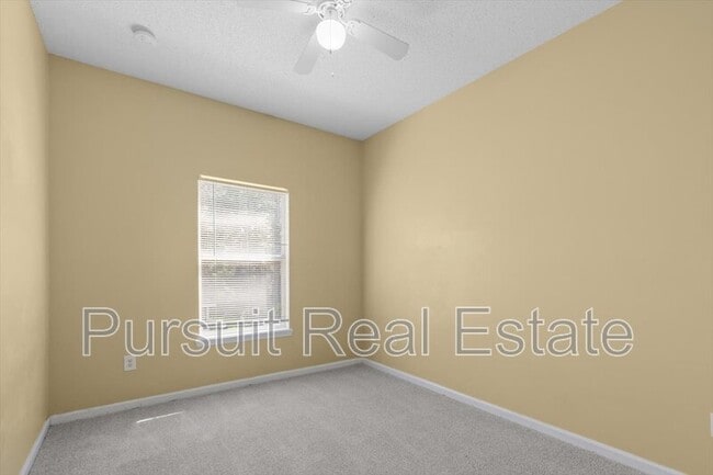 Building Photo - 8618 Ribbon Falls Ln