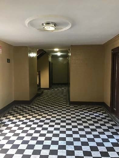 Building Photo - South Side Properties