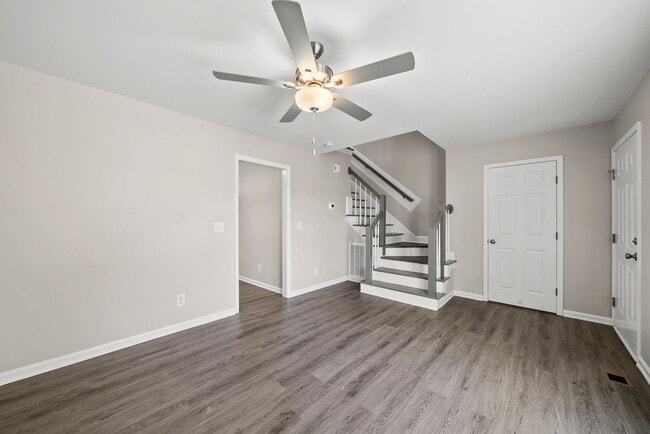 Building Photo - 205 Tonylee Ct