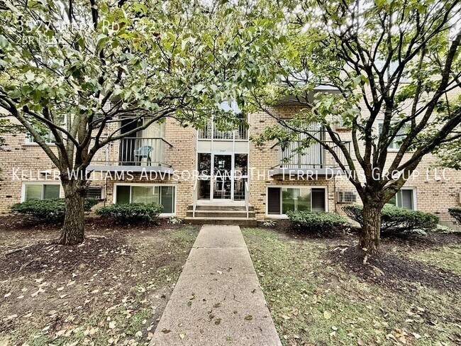 Building Photo - 3527 Werk Rd