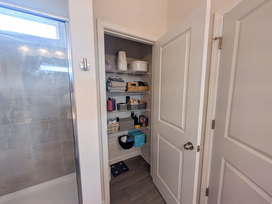 Building Photo - 6017 Gala Ln