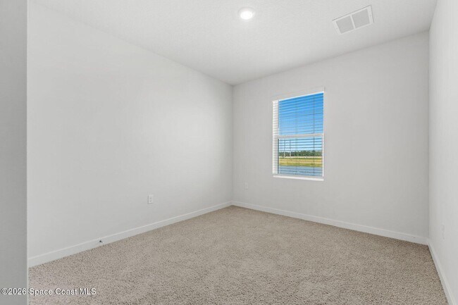 Building Photo - 9732 Venetian Sq