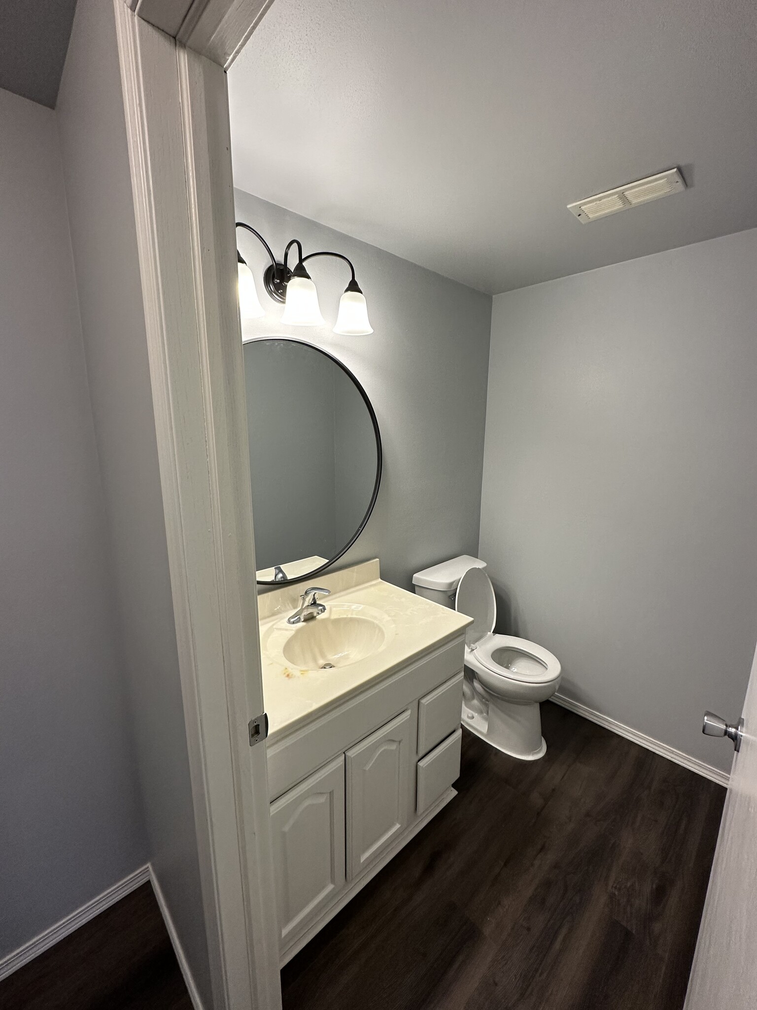 Half bathroom in rec room - 1505 Glacier Hill Dr