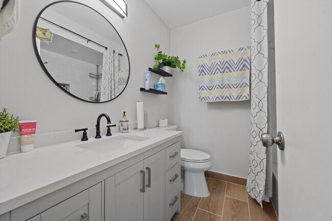 Building Photo - 9273 SW 8th St