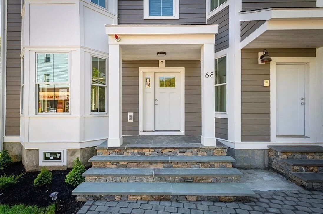 Building Photo - 68 Day St