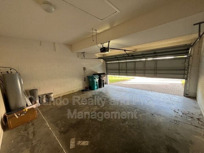 Building Photo - 9433 Candice Ct