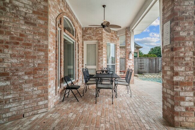 Building Photo - 13702 Sandpebble Chase