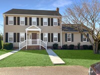 Building Photo - Modern 3 Bed/ 2.5 Bath in Hanover with a 2...