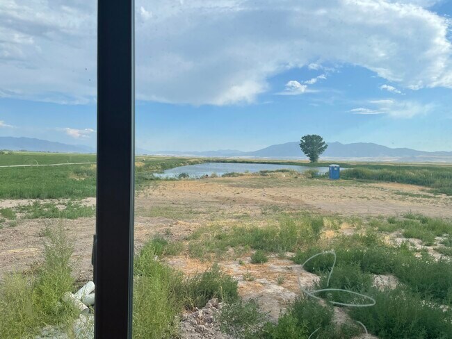 View from Kitchen and dining - 860 E 1600 S