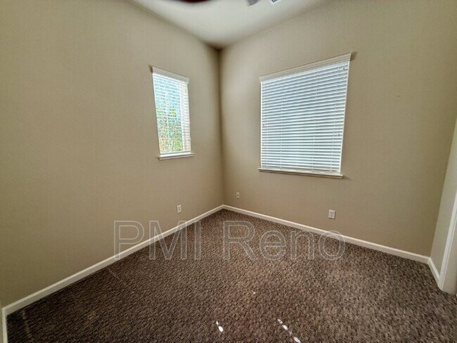 Building Photo - 10290 Cavalry Cir