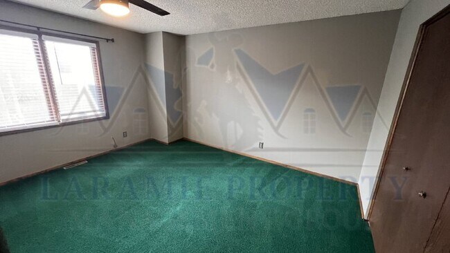 Building Photo - 1706 Palmer Dr