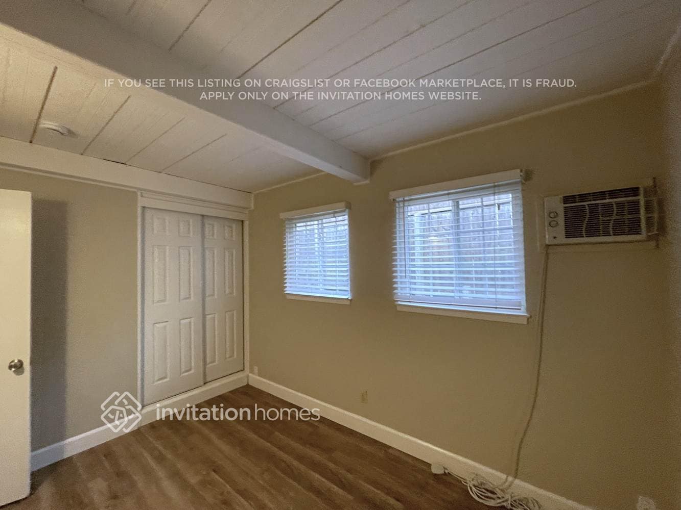 Building Photo - 2816 Glenside Dr