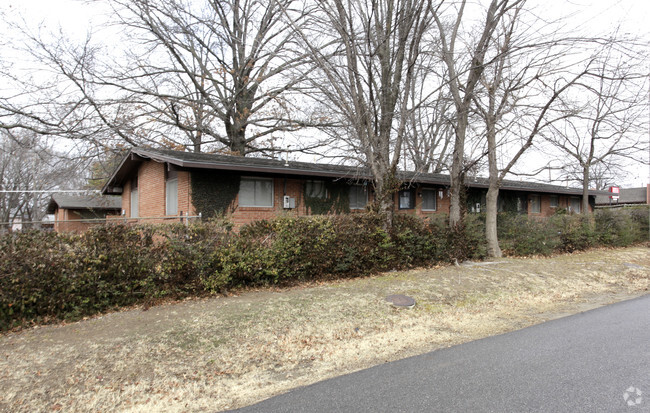 Building Photo - Williams Apartments