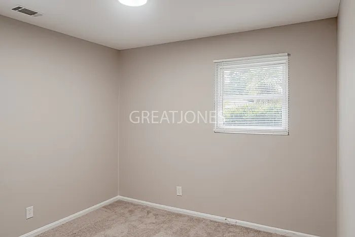 Building Photo - 2078 Wharton Dr