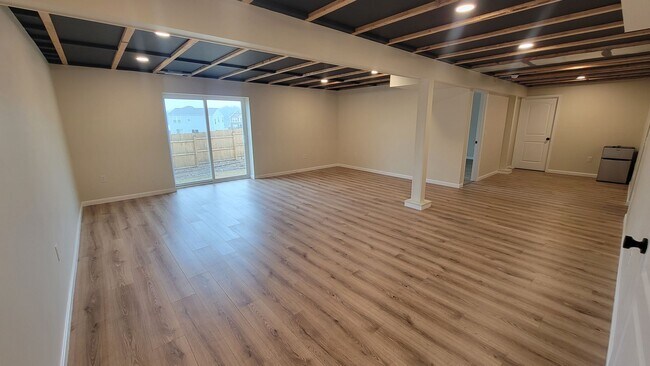 Building Photo - New 4-Bedroom Home In Mount Washington– Storage Galore