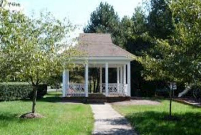 Gazebo OBE - 12921 Freestone Ct