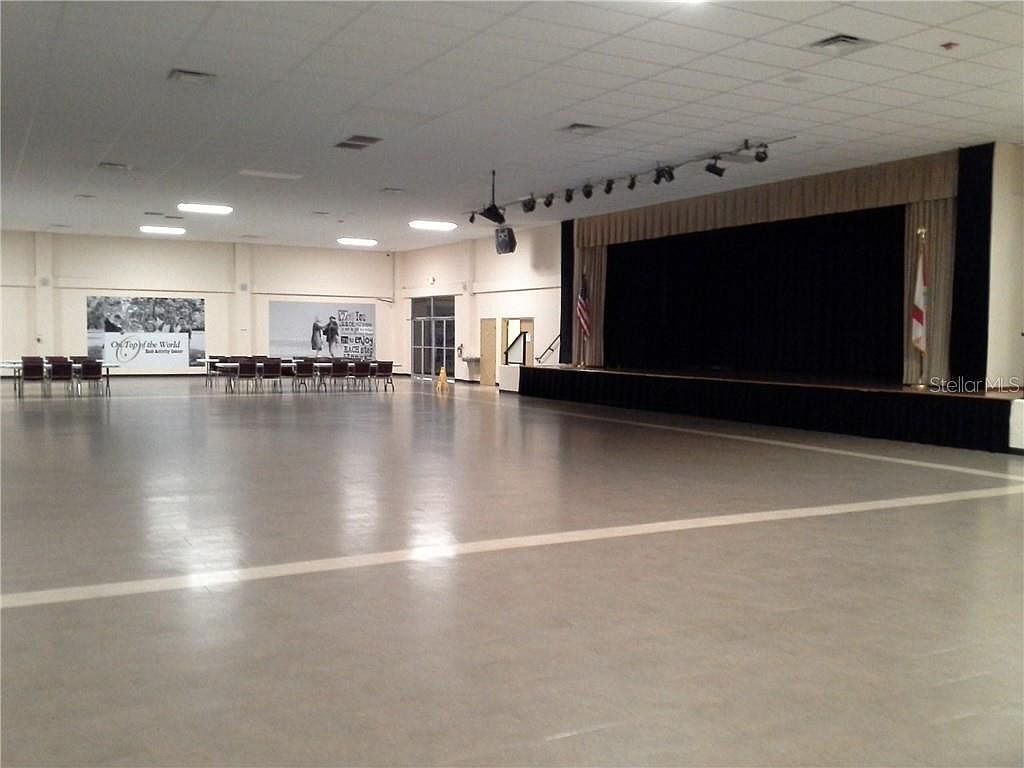 Rec Center - 2451 Canadian Way