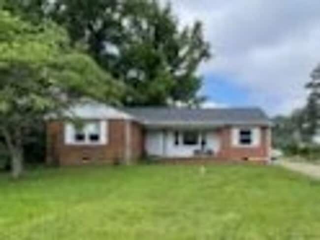 Building Photo - 7305 Harrison Ave