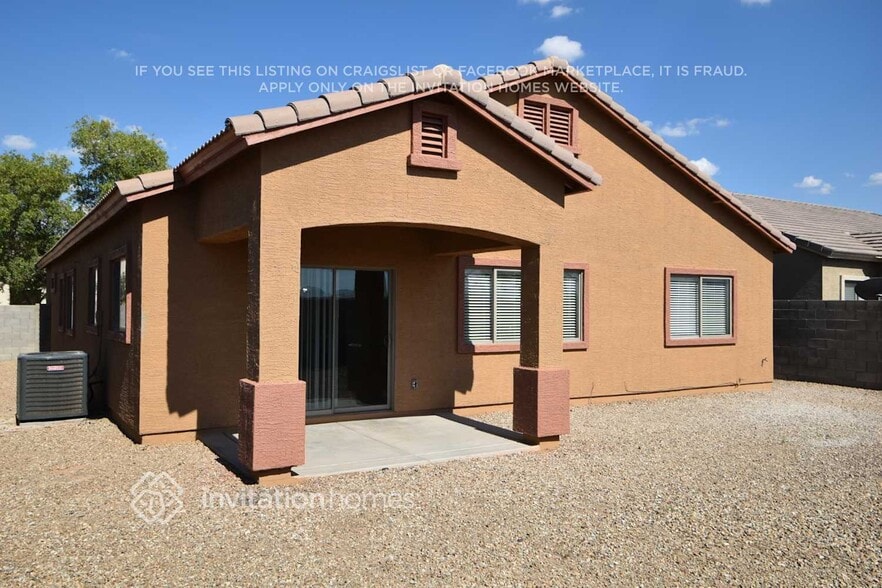 Building Photo - 3624 S 94th Ln