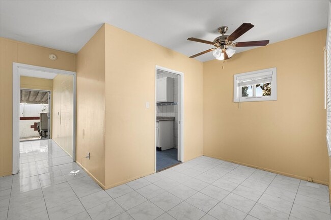 Building Photo - 4346 W 177th St