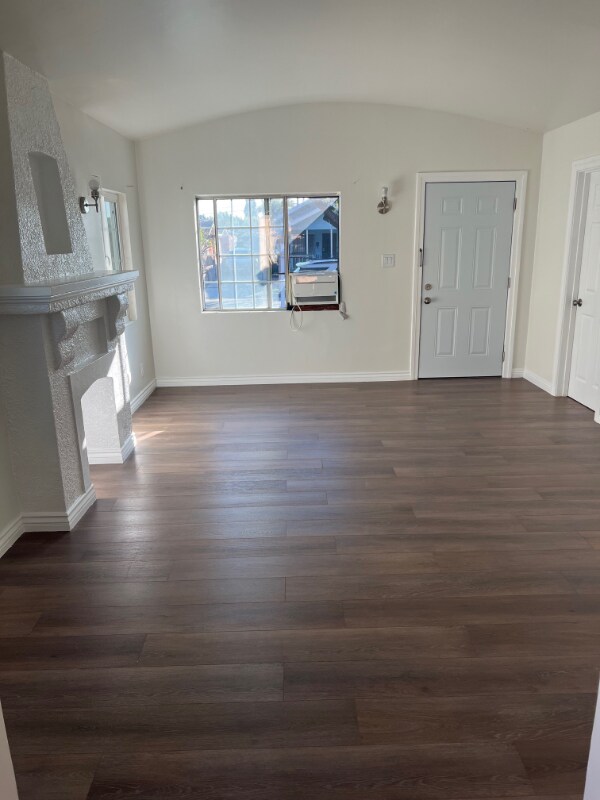 Building Photo - 2749 Orchard Pl