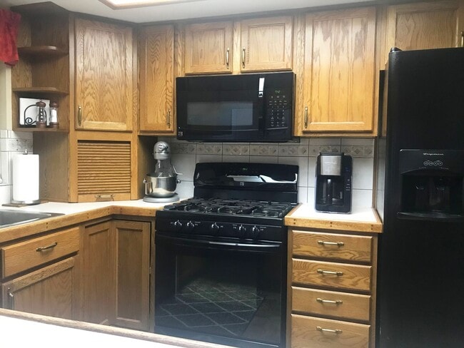 Building Photo - Single Story 2 Br, 2 Bath, 2 Car Home in Sparks