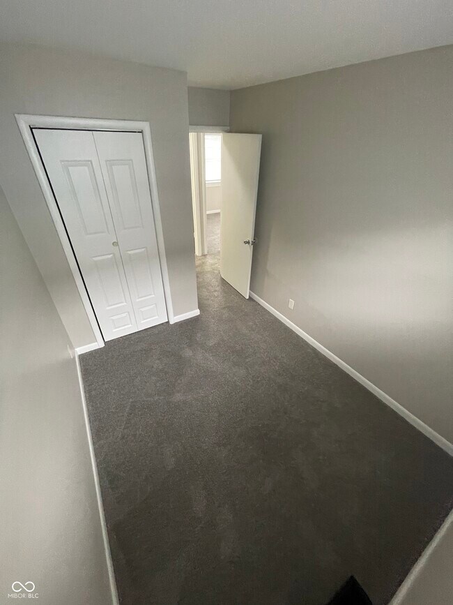 Building Photo - 3346 Hovey St