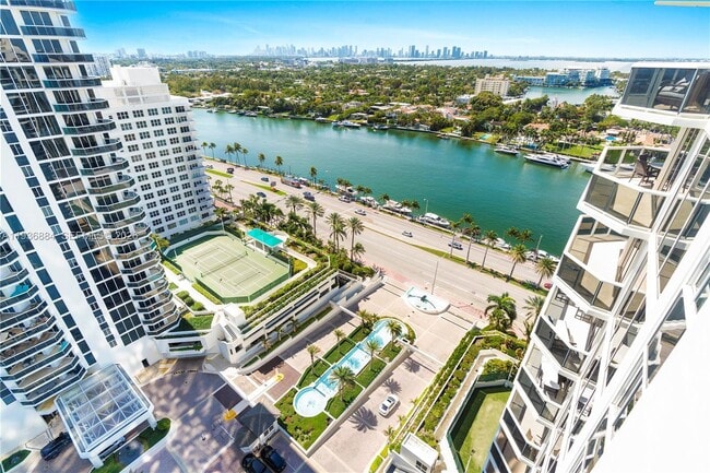 Building Photo - 4779 Collins Ave