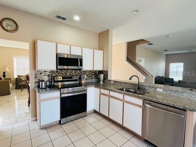 Building Photo - 439 Bloomingdale Dr