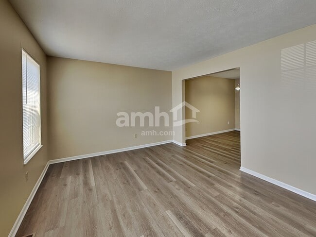 Building Photo - 4246 Muscovy Ln