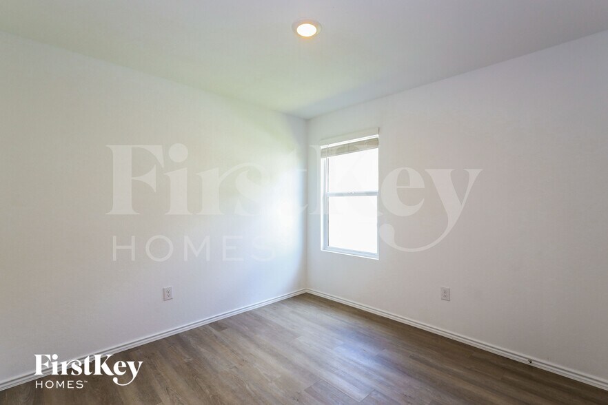 Building Photo - 6524 Arid Wy