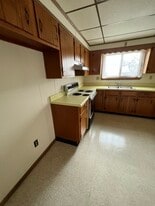 Building Photo - 330 W Catherine St