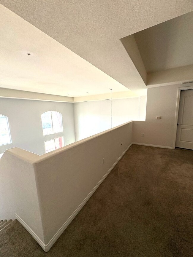 Building Photo - Beautiful, 2 story penthouse loft at the Manhattan condos on the south strip.