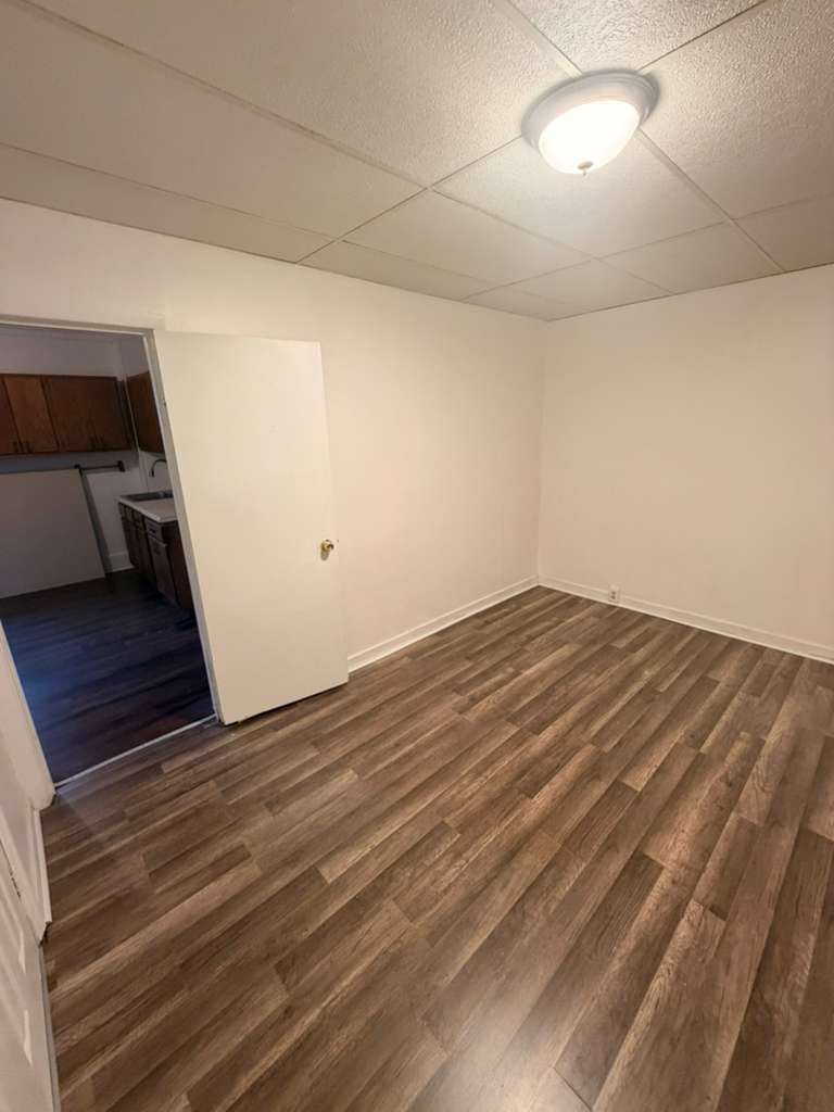 Building Photo - 1822 Highland Ave
