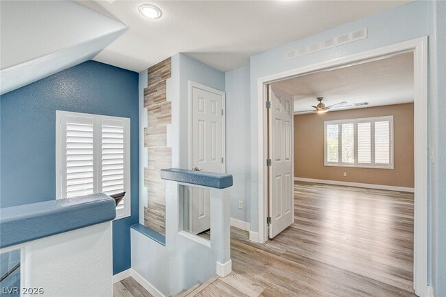 Building Photo - 9975 Mills Reef Ct