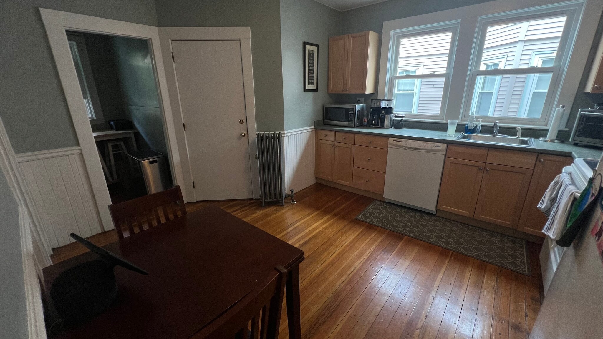 Kitchen table and pantry - 29 Rose St