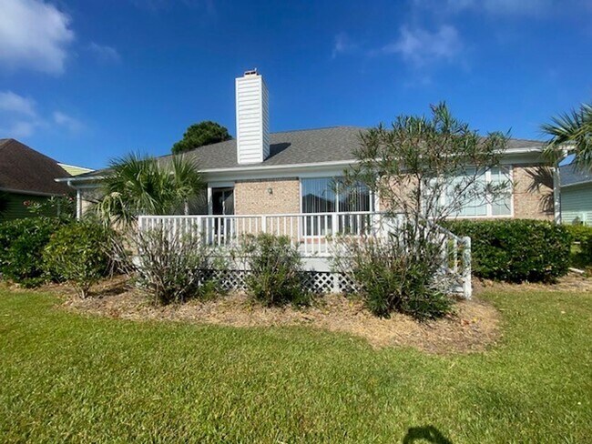 Building Photo - Charming 3-Bedroom Home in Desirable Kure Beach, NC