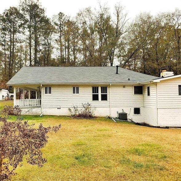 Building Photo - 7025 Rico Rd