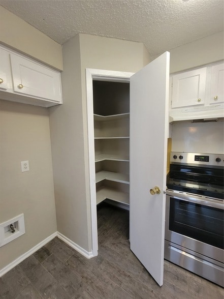 Building Photo - 22431 Coriander Dr