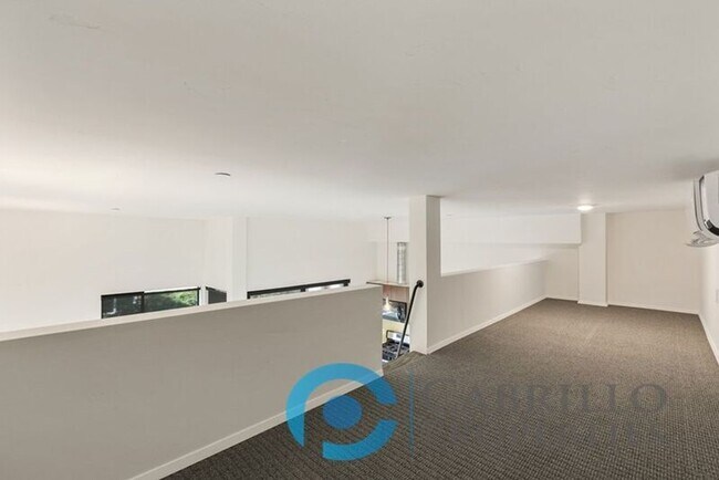 Building Photo - 2870 Fourth Avenue