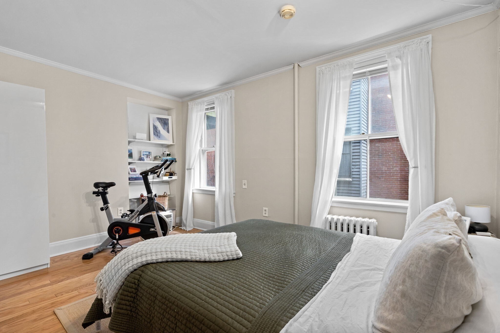 Building Photo - 15 Dartmouth St