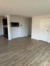 Building Photo - 2448 Burgandy Ln