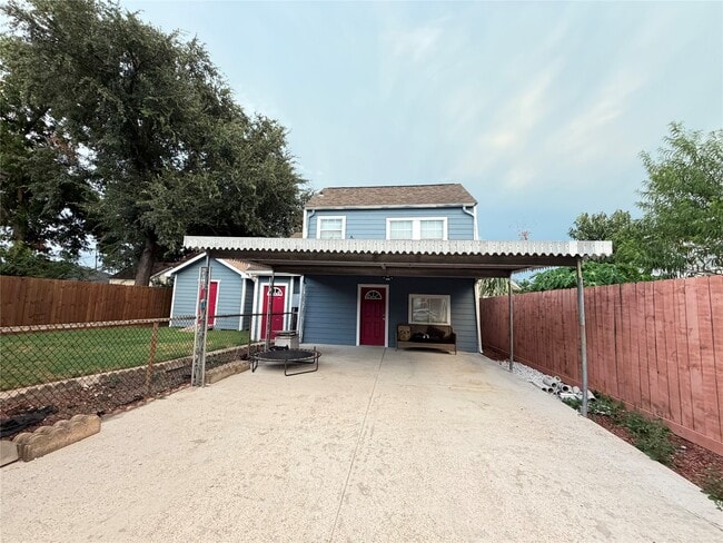 Building Photo - 5231 Leeland St