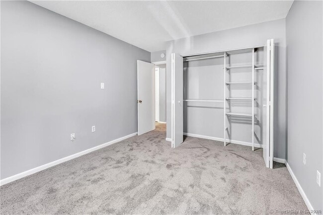 Building Photo - 175 Mill Pond Rd