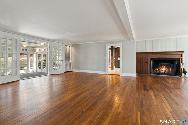 Building Photo - 145 Lyons Plain Rd