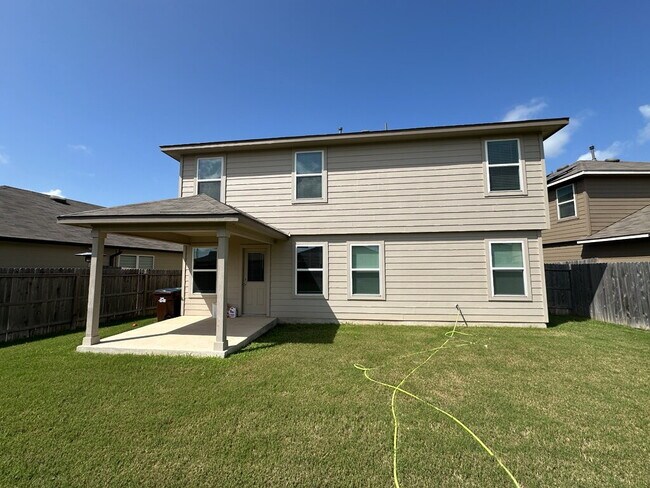Building Photo - 9712 Moon Shine