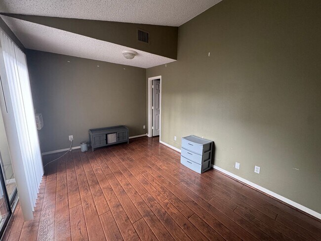 Building Photo - 2510 San Gabriel St